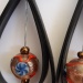 boucle d'oreilles 'goutte', chambre à air et perles de verre. boucle d'oreilles 'goutte', chambre à air et perles de verre.