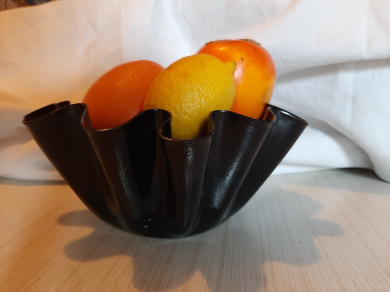 corbeille disque vinyle.  corbeille disque vinyle.