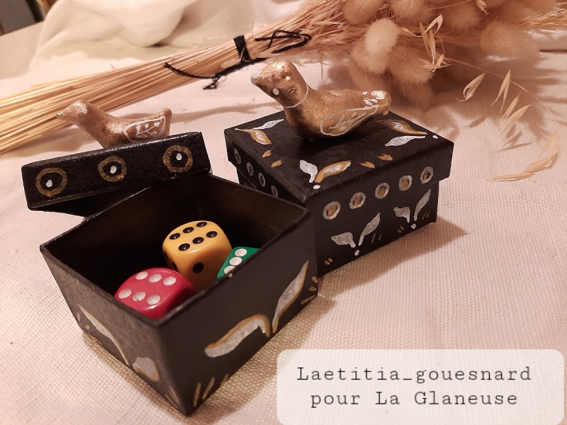 Laëtitia Gouesnard boîtes oiseaux dorés Laëtitia Gouesnard boîtes oiseaux dorés