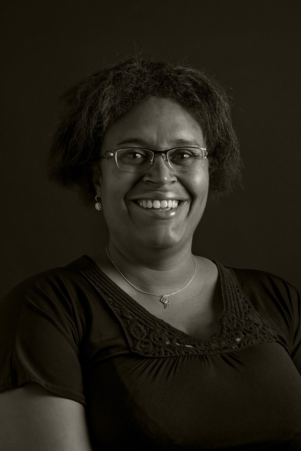 Galerie éphémère dans les locaux et commerces : 15 artistes 'de papier' s'exposent ! Galerie éphémère dans les locaux et commerces : 15 artistes 'de papier' s'exposent !