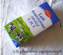 Je fabrique mon porte monnaie avec une brique de lait !