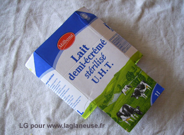 Je fabrique mon porte monnaie avec une brique de lait !