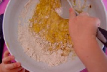 Délice aux pommes : dessert simple et économique. Délice aux pommes : dessert simple et économique.